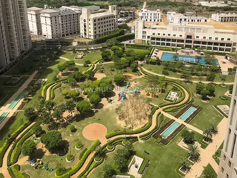 4 BHK Condo For Rent in Golf Course Road