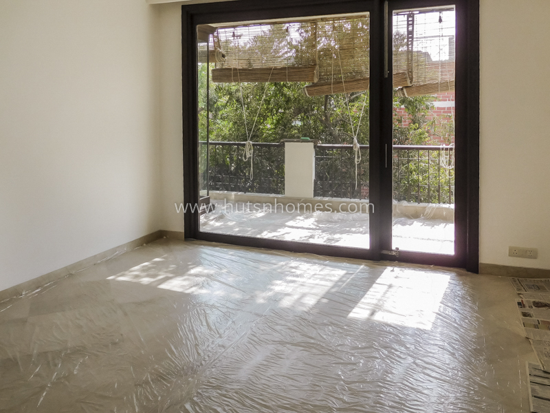 4 BHK Flat For Rent in Panchsheel Park