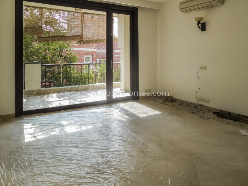 4 BHK Flat For Rent in Panchsheel Park