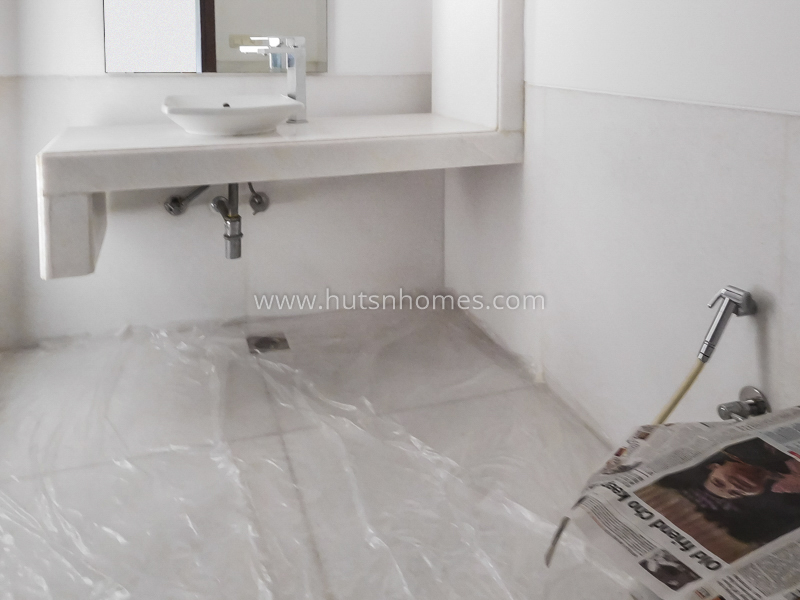 4 BHK Flat For Rent in Panchsheel Park