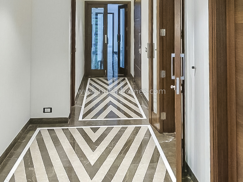 4 BHK Builder Floor For Rent in Panchsheel Park