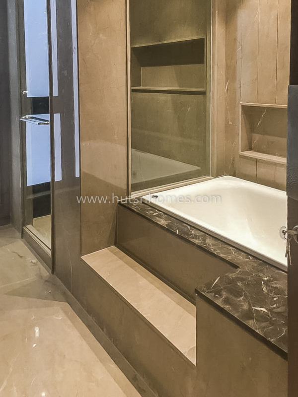 4 BHK Builder Floor For Rent in Panchsheel Park