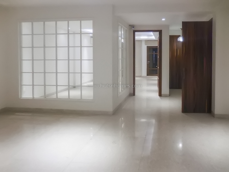 3 BHK Builder Floor For Rent in Green Park Extension