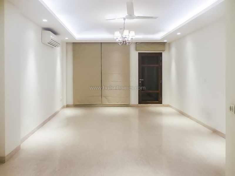3 BHK Builder Floor For Rent in Green Park Extension