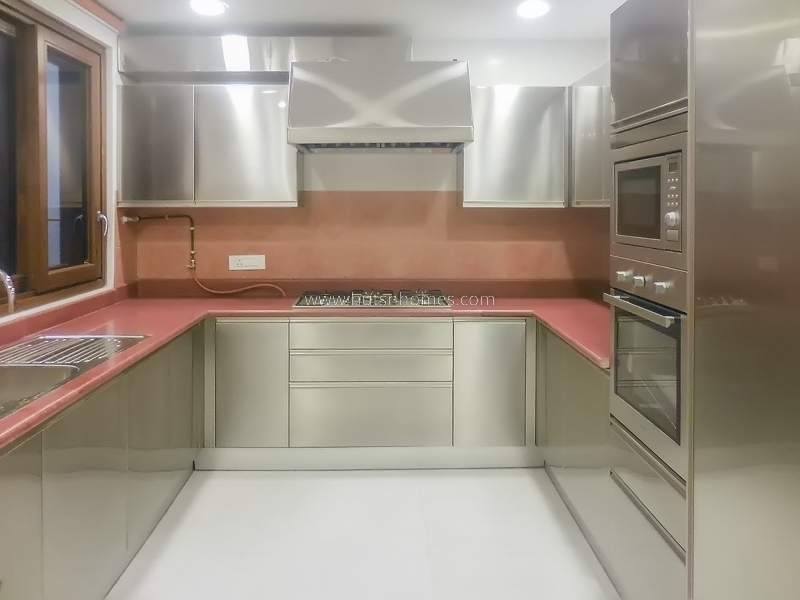 3 BHK Builder Floor For Rent in Green Park Extension