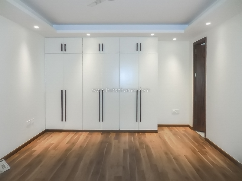 3 BHK Builder Floor For Rent in Green Park Extension