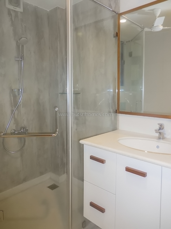 3 BHK Builder Floor For Rent in Green Park Extension