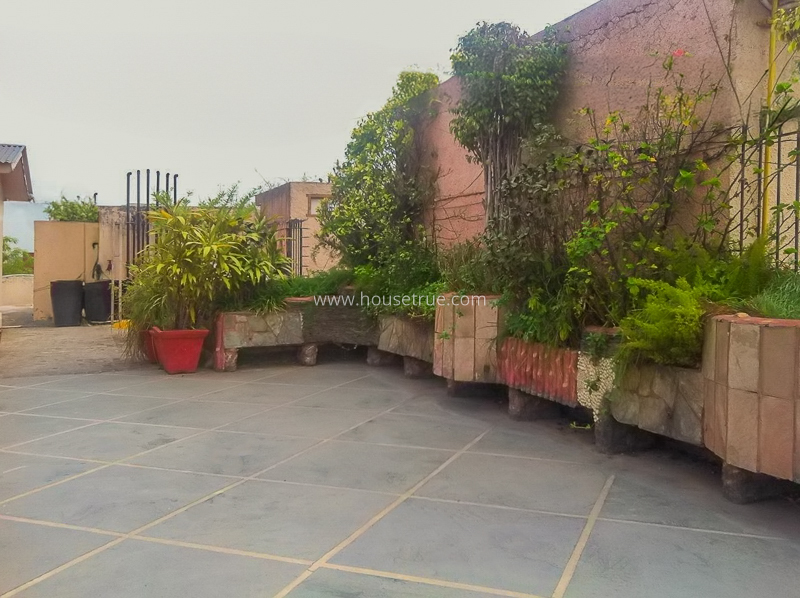 4 BHK Flat For Rent in Panchsheel Park