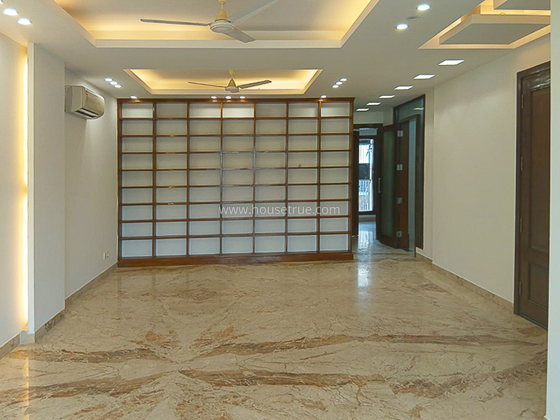 3 BHK Flat For Sale in Defence Colony