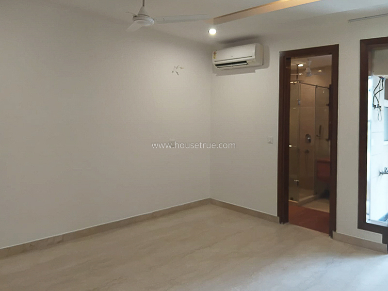 3 BHK Flat For Sale in Defence Colony