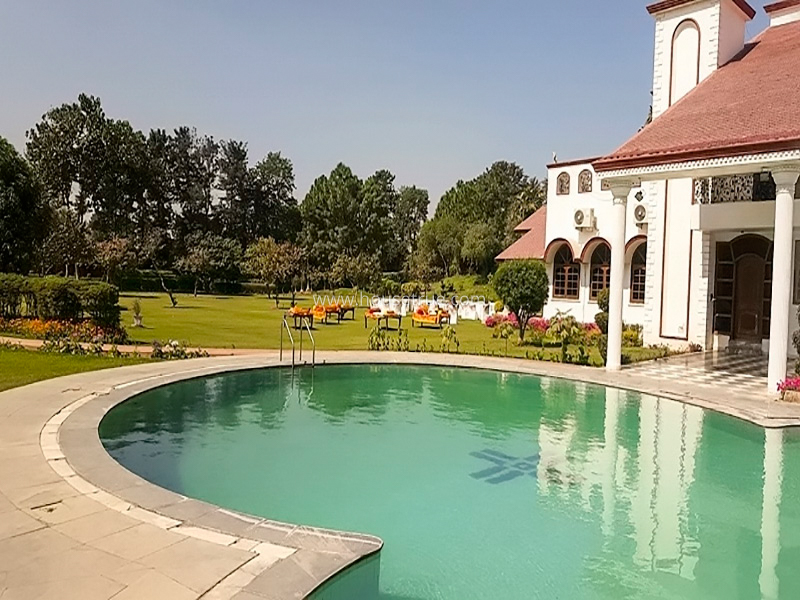 5 BHK Farm House For Rent in Vasant Kunj