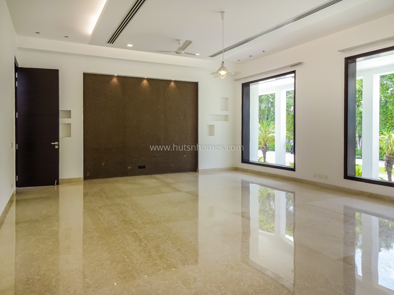 5 BHK Farm House For Rent in Gadaipur