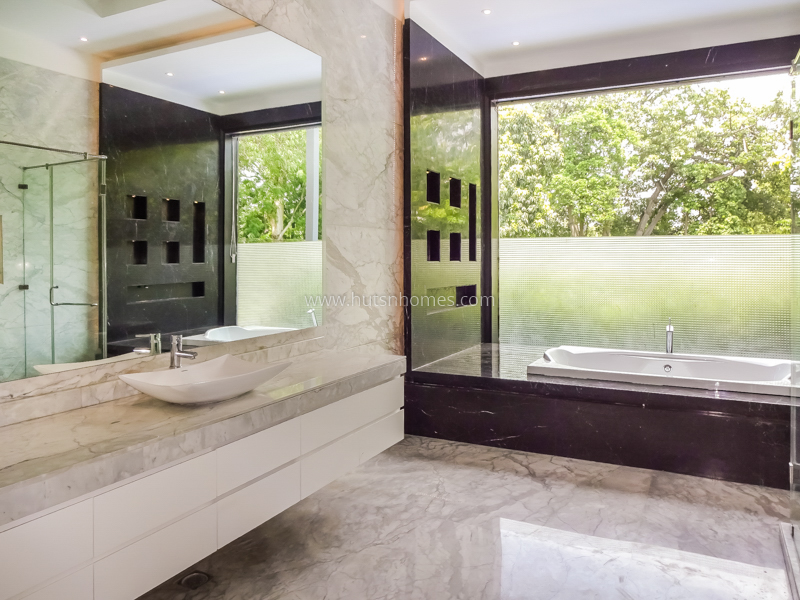 5 BHK Farm House For Rent in Gadaipur