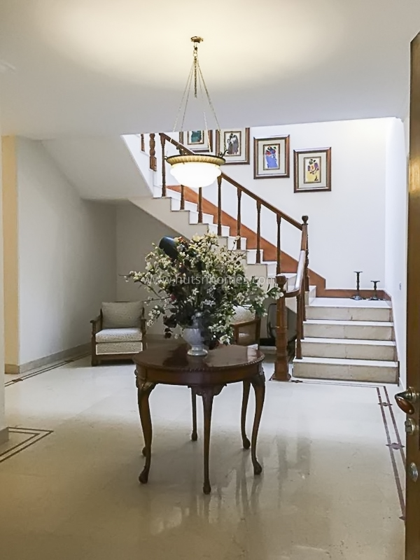 3 BHK House For Rent in Panchsheel Park