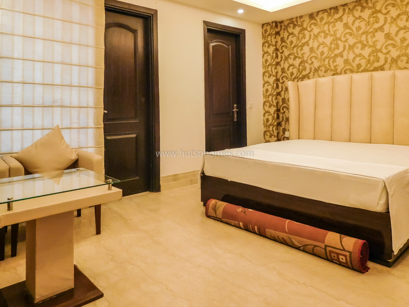 4 BHK Builder Floor For Rent in Greater Kailash Part 2