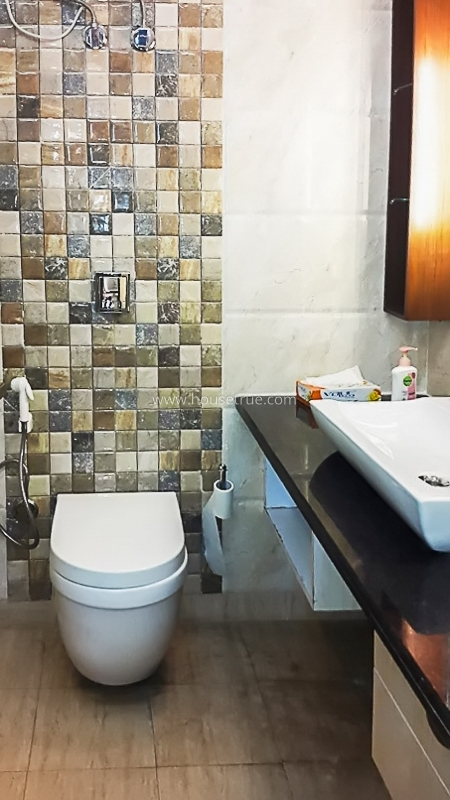 2 BHK Flat For Rent in Greater Kailash Part 1