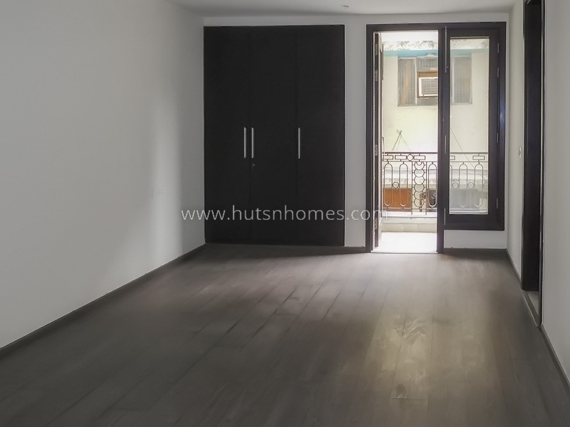 4 BHK Duplex For Rent in Panchsheel Park