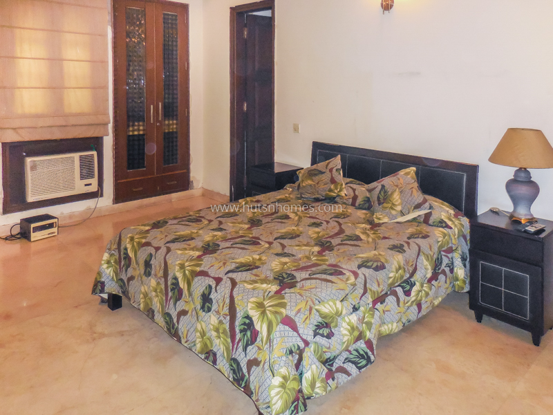5 BHK Flat For Rent in Panchsheel Park