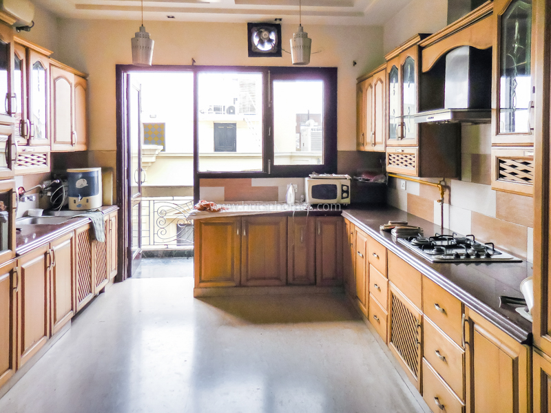 5 BHK Flat For Rent in Panchsheel Park