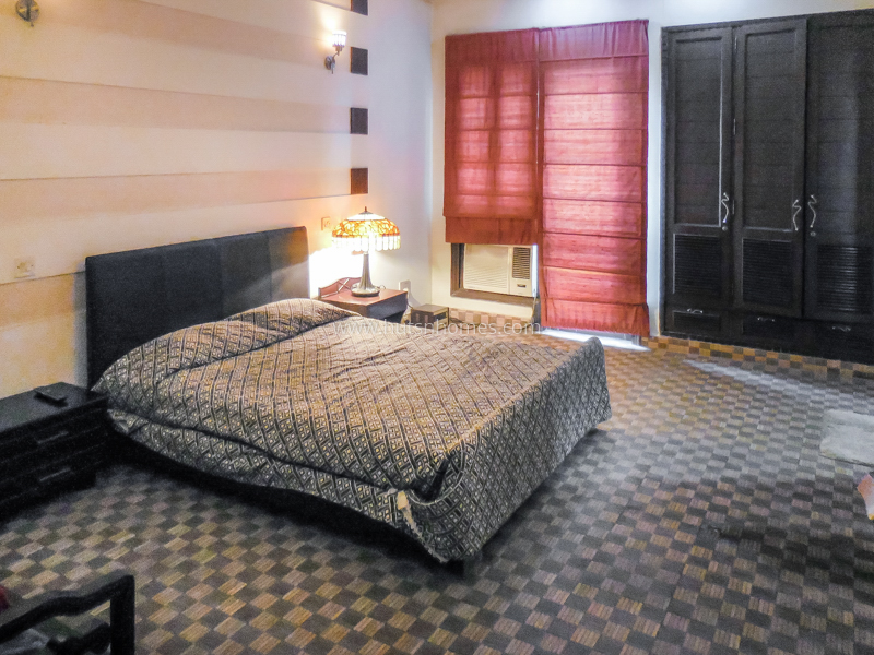 5 BHK Flat For Rent in Panchsheel Park