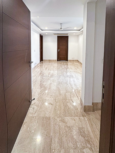 5 BHK Flat For Rent in Panchsheel Park