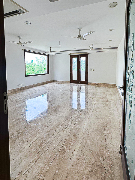 5 BHK Flat For Rent in Panchsheel Park