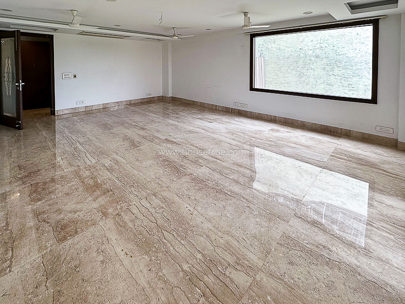 5 BHK Flat For Rent in Panchsheel Park