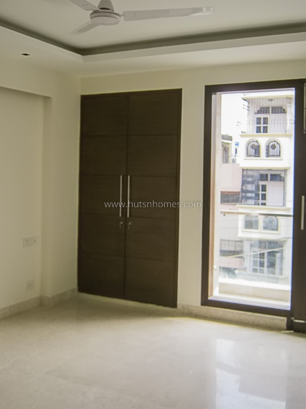 3 BHK Flat For Rent in Greater Kailash Part 1