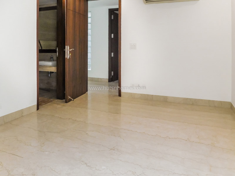 4 BHK Flat For Rent in Greater Kailash Part 2