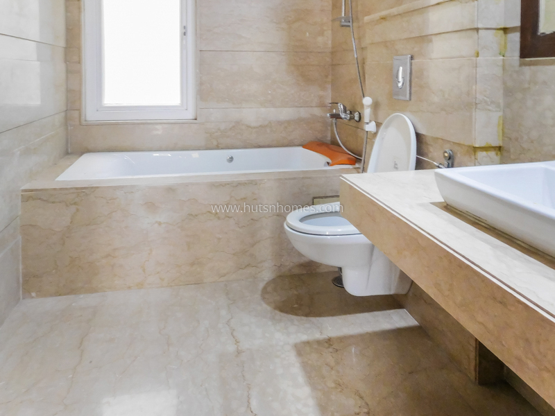 4 BHK Flat For Rent in Greater Kailash Part 2