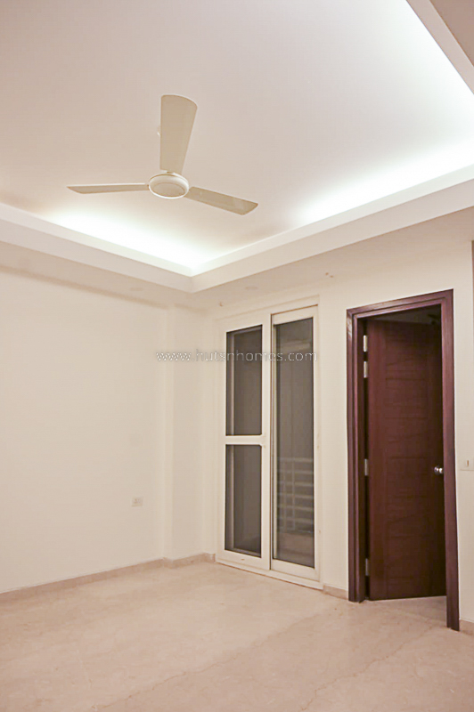 4 BHK Flat For Rent in Greater Kailash Part 2