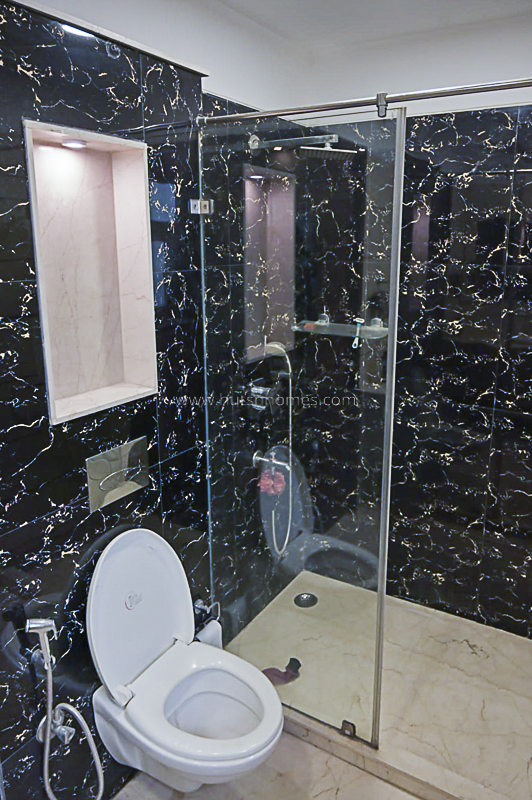 4 BHK Flat For Rent in Greater Kailash Part 2