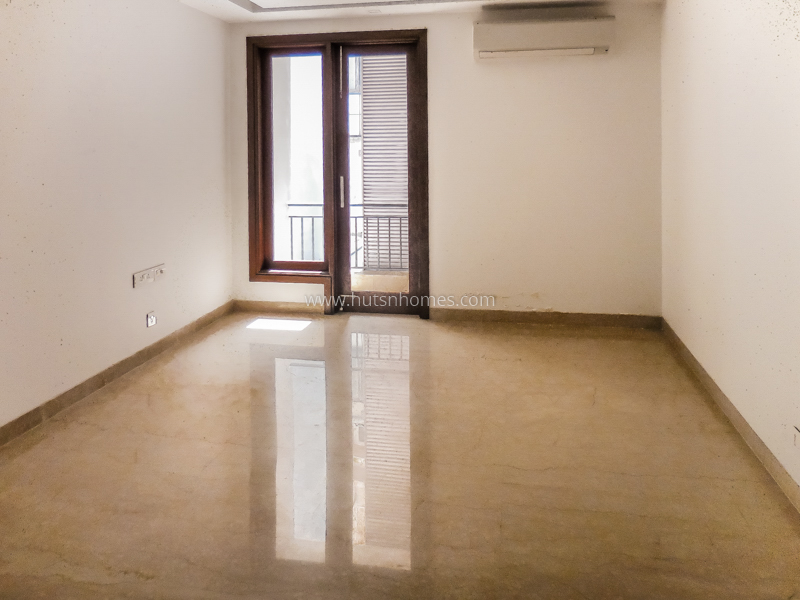 4 BHK Duplex For Rent in Panchsheel Park