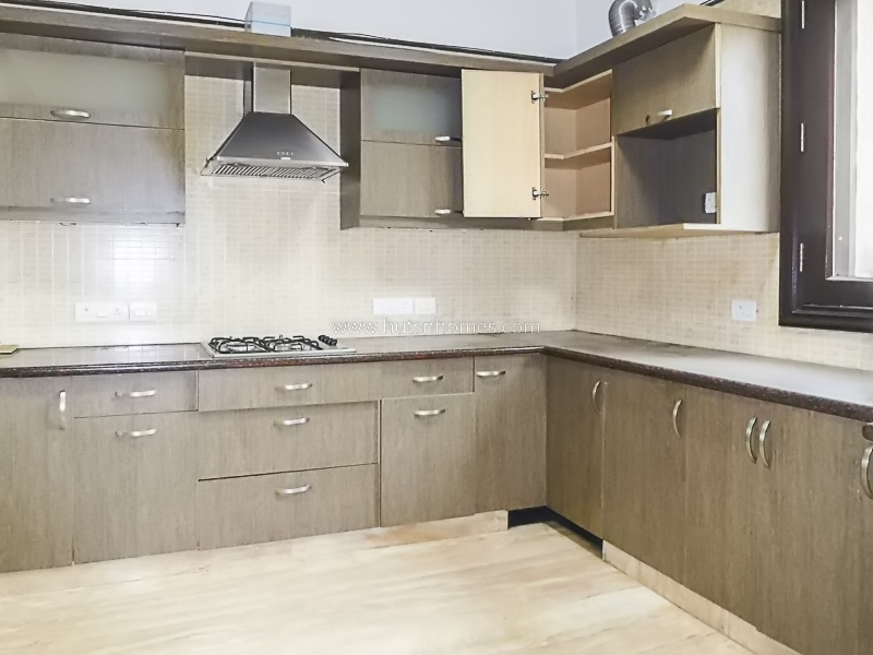 3 BHK Flat For Rent in Panchsheel Park