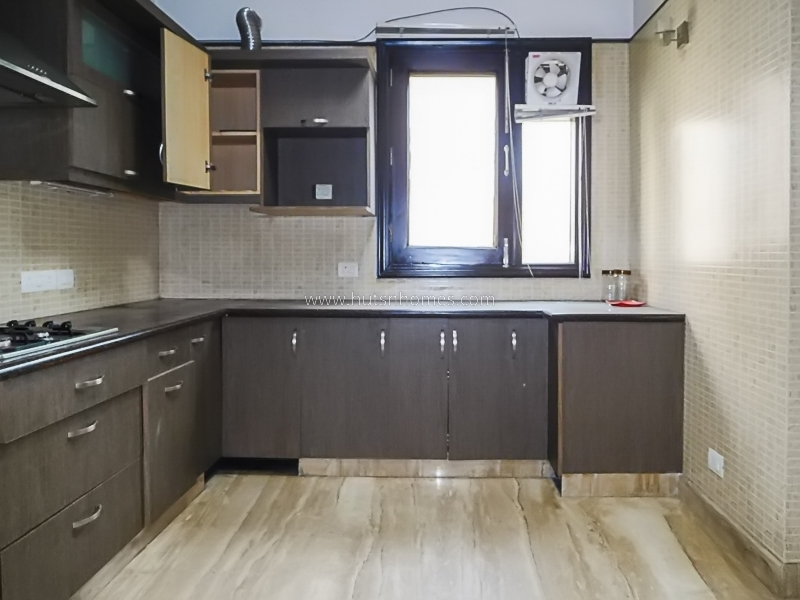 3 BHK Flat For Rent in Panchsheel Park