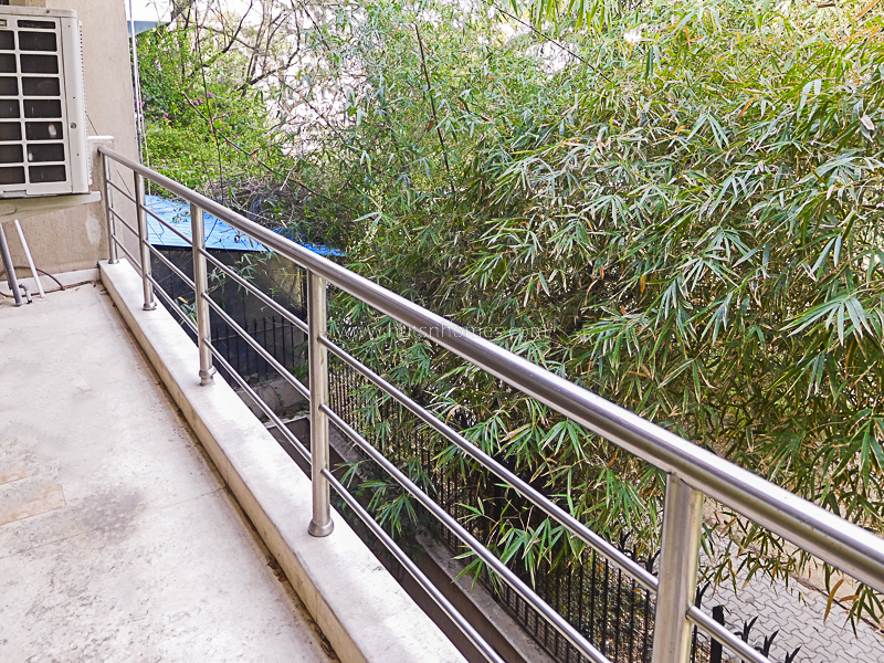 3 BHK Flat For Rent in Panchsheel Park