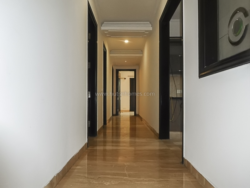 3 BHK Flat For Rent in Panchsheel Park
