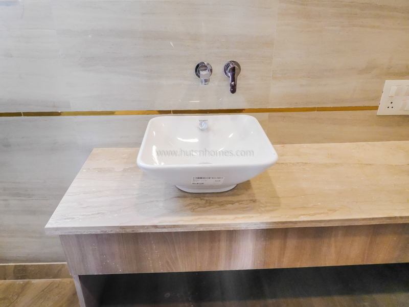 4 BHK Flat For Rent in Green Park Extension