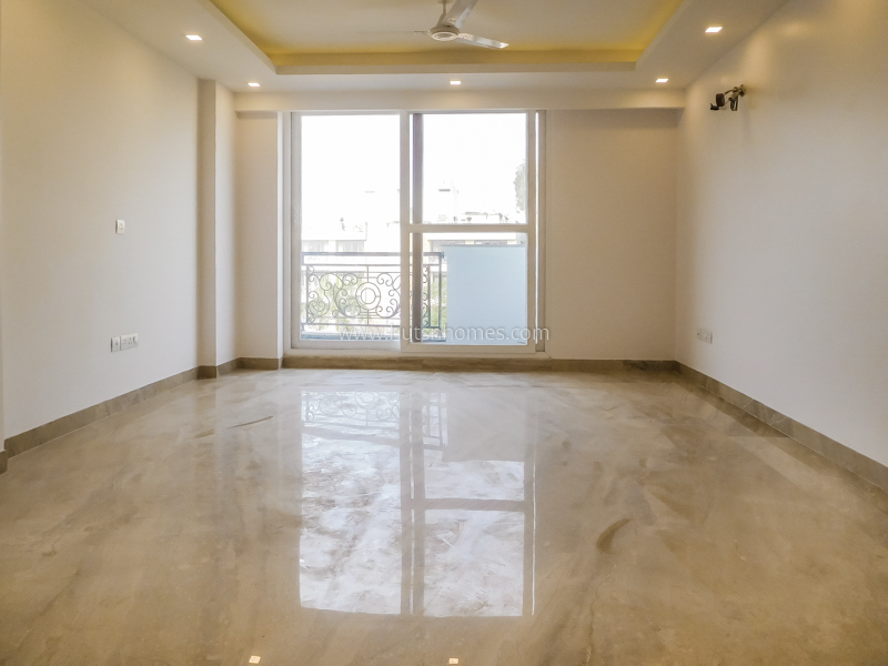 4 BHK Flat For Rent in Green Park Extension