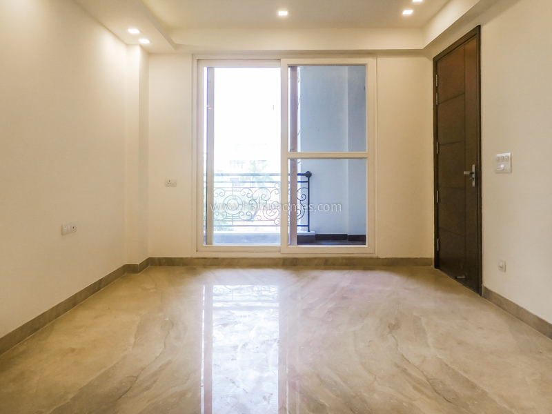 4 BHK Flat For Rent in Green Park Extension