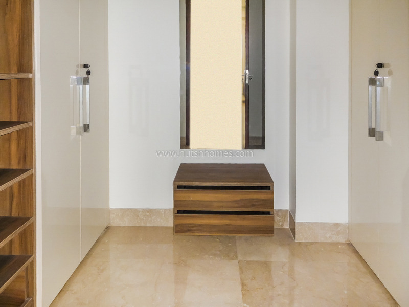 4 BHK Flat For Rent in Green Park Extension