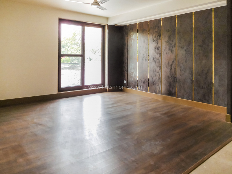 4 BHK Flat For Rent in Green Park Extension