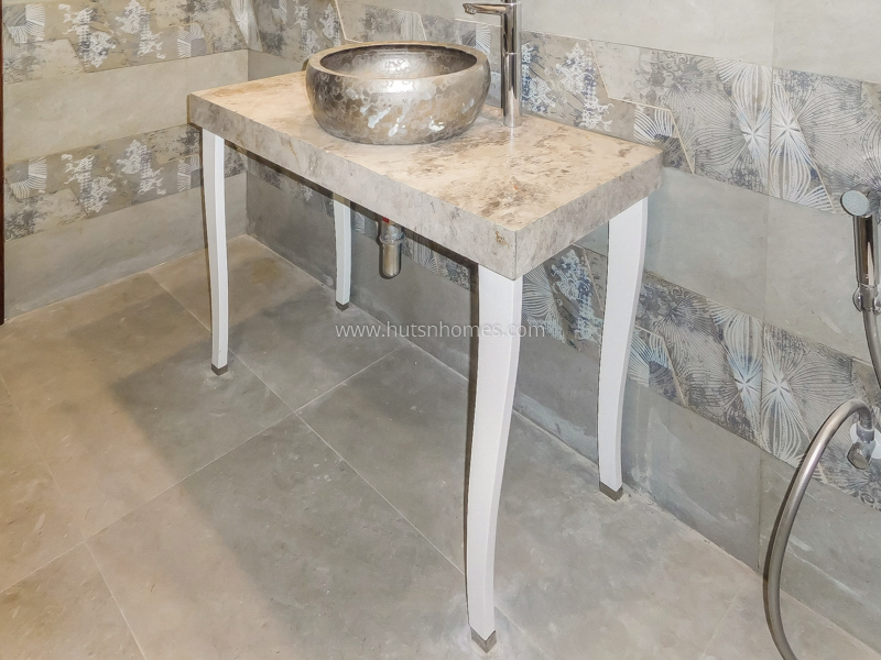 4 BHK Flat For Rent in Green Park Extension