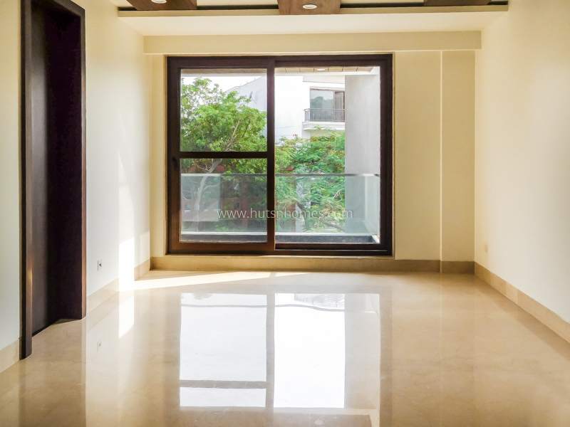 4 BHK Flat For Rent in Green Park Extension