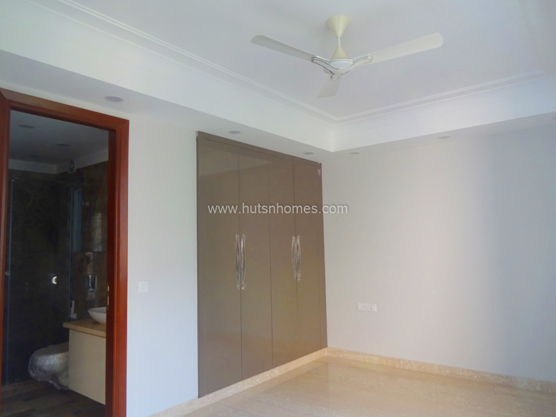 3 BHK Builder Floor For Sale in East Of Kailash