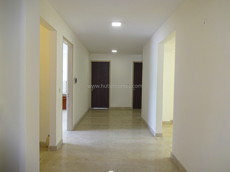 4 BHK Flat For Sale in Gulmohar Park