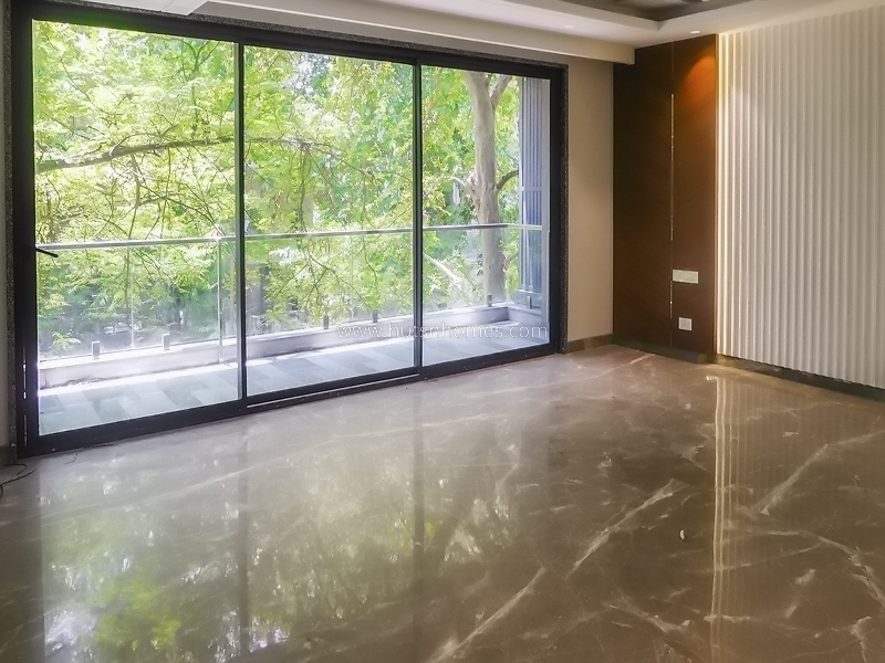 4 BHK Builder Floor For Rent in West End Colony