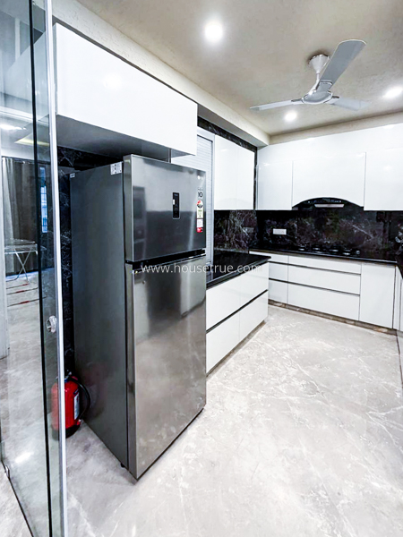 3 BHK Flat For Rent in Defence Colony