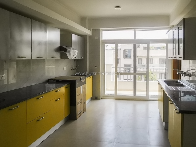 4 BHK Builder Floor For Sale in West End Colony