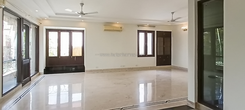 4 BHK Duplex For Rent in Safdarjung Development Area